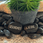 Intergarden Zierkies Set: 8 polierte Steine mit Gravur (Liebe, Gesundheit u.a.) als Deko.