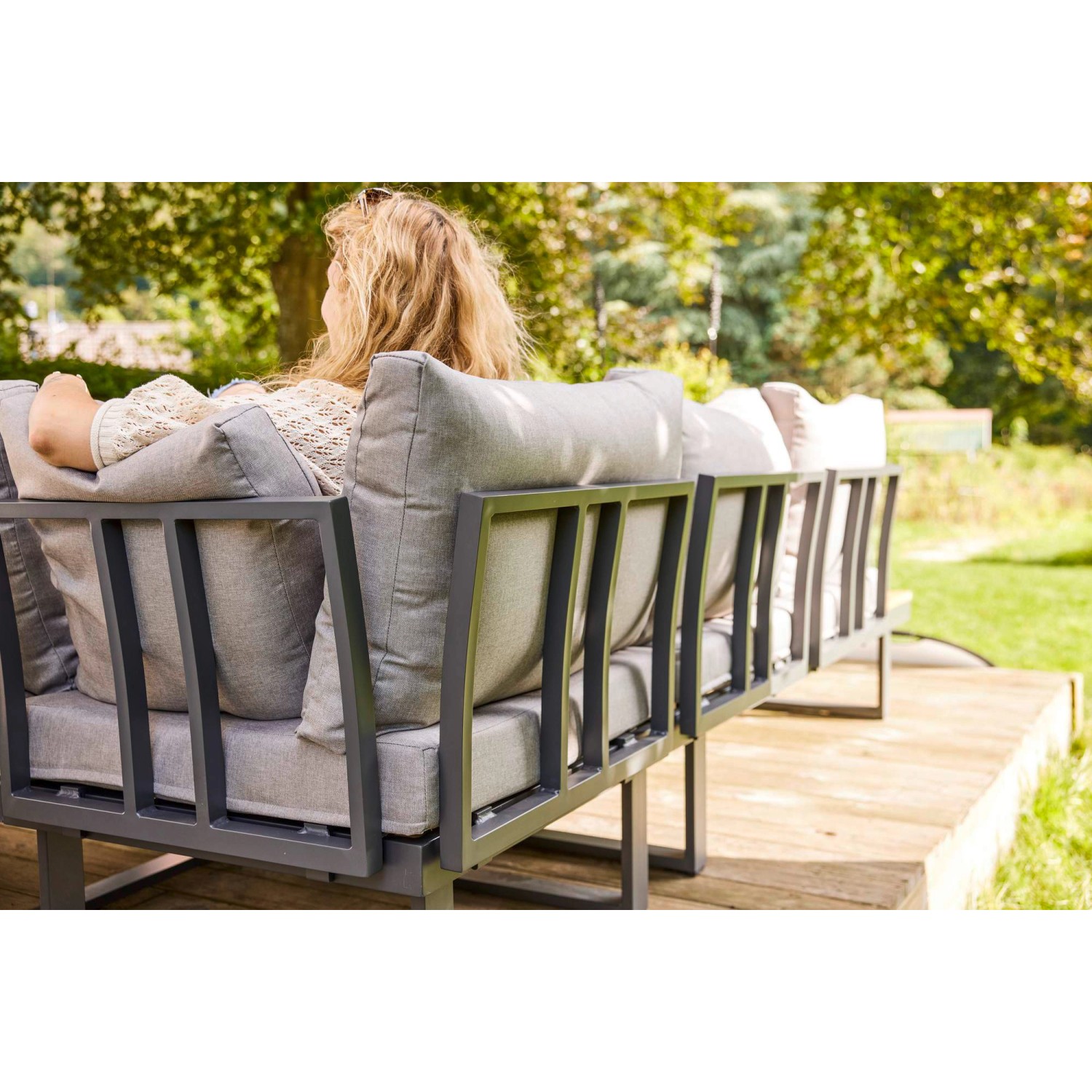 LoungeSet Lipson 3teilig aus Akazienholz und Aluminium Grau kaufen