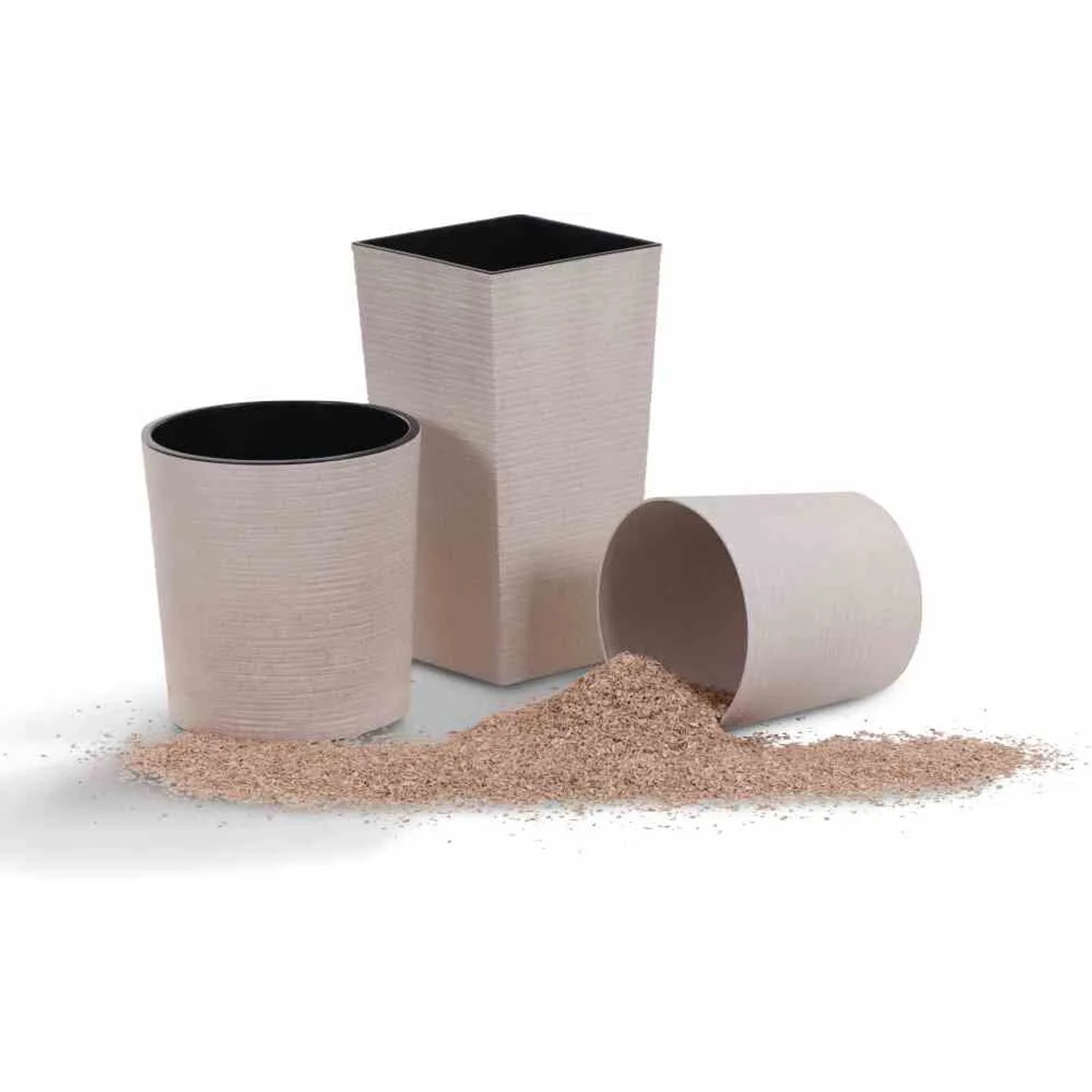 Siena Garden Pflanzgefäße Eco Lens, weiße Übertöpfe in verschiedenen Formen und Größen.