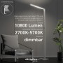 Silberne Oktaplex Alva LED Stehlampe mit Sensor, dimmbar, 80W, für Bürobeleuchtung.