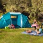 Blaues Pavillo Family Ground 4 Zelt für 4 Personen beim Camping mit Familie.