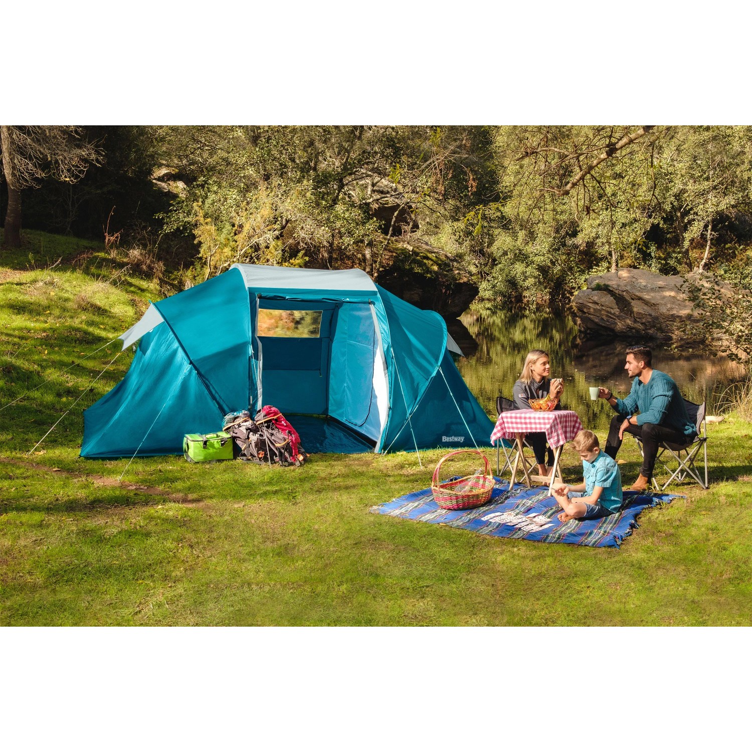 Blaues Pavillo Family Ground 4 Zelt für 4 Personen beim Camping mit Familie.
