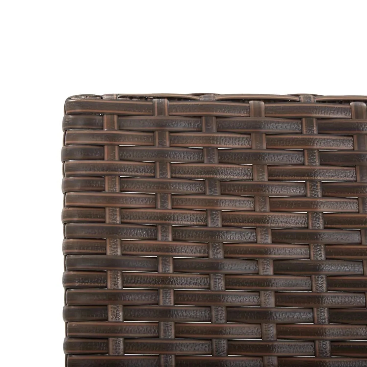 Detailaufnahme: Geflochtene, braune Poly Rattan Gartenbank von VidaXL.