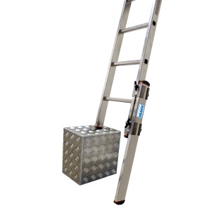 Krause Combi Holmverlängerung an Leiter zum Ausgleich von Unebenheiten, verstellbar bis 600 mm.