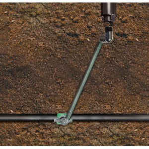 Rain Bird flexibler Verbinder (1/2 und 3/4 Zoll) im Einsatz zur Verbindung von Bewässerungssystemen.