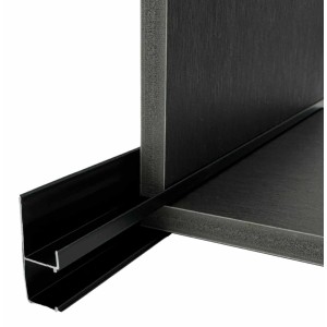 Schwarze Colortree Alu Innenecke für 8mm Paneele, Montageprofil und Winkelprofil.