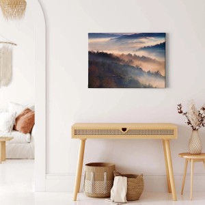 Leinwandbild Herbstwald im Nebel, Wandbild mit Landschaft in Rosa und Blau. Wanddekoration.
