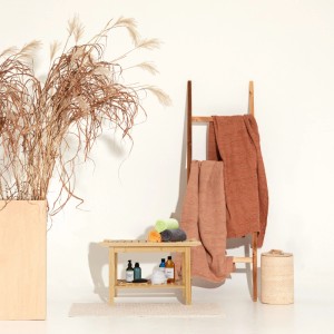 Relaxdays Badhocker Bambus Natur Mit Griffen Mit Ablage 45 cm x 75 cm x 40,5 cm