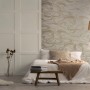 Beige Vliestapete Kumano 6 von Marburg mit grafischem Muster im Schlafzimmer.