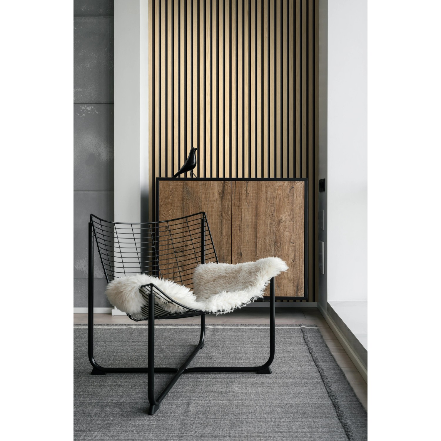 Wandverkleidung Element 3D Optik Linio Ash, Dekor-Paneel im Akustik-Look mit Holz- und Filzdekor.