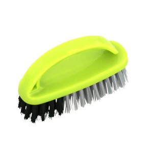 Grüne OBI Allzweckbürste aus Polypropylen für die Reinigung im Haushalt.