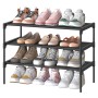 Schwarzes Songmics Schuhregal mit 3 Ebenen, gefüllt mit verschiedenen Schuhen.