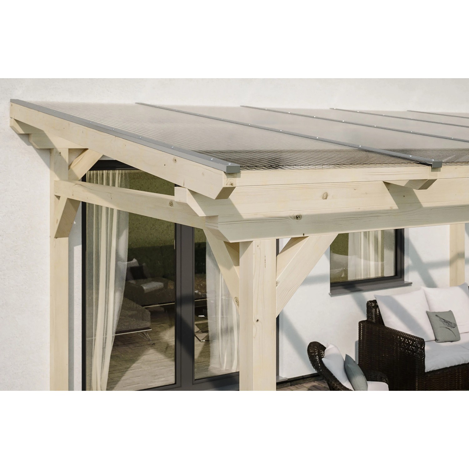 Freistehende Skan Holz Terrassenüberdachung Sanremo aus Leimholz Natur mit Polycarbonat-Doppelstegplatten.