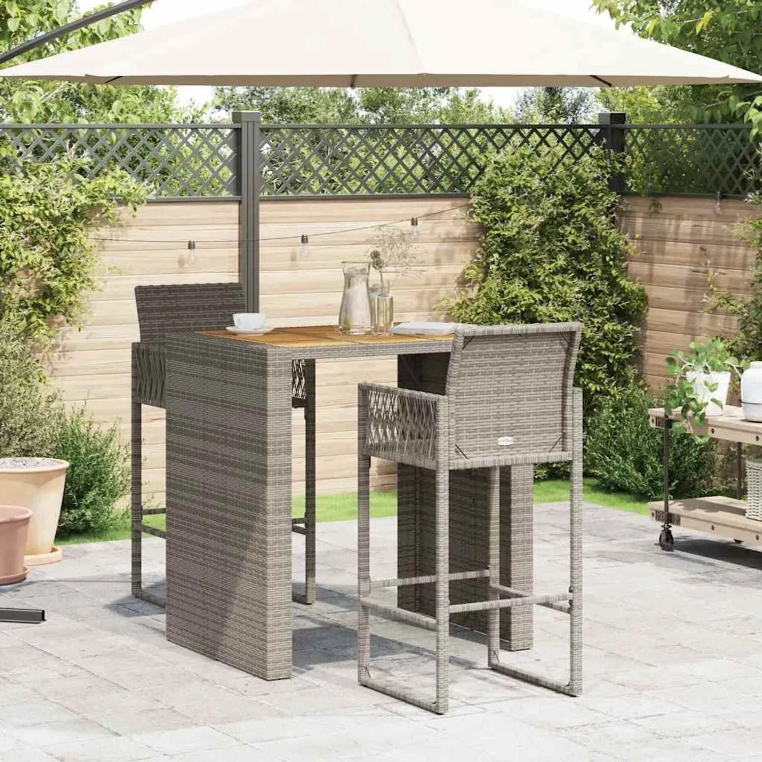 Graues 3-tlg. vidaXL Gartenbar-Set aus Polyrattan mit Akazienholz-Tischplatte. Ideal für Garten und Terrasse.