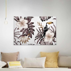 Leinwandbild mit Tukan, Hibiskus und Palmen. Tropisches Wandbild in Braun und Beige für Wohnzimmer und Küche.