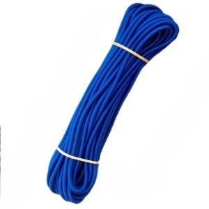 Blaues Boni-shop Expanderseil, 8 mm Durchmesser, 20 m Länge, aufgerollt und mit Gummibändern fixiert.