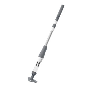 Weiß-grauer Pool-Handsauger mit Akku und Ladegerät, Teleskopstange.