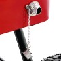 Detailaufnahme: Ablassventil mit Kette am roten Axi Bollerwagen Kühlbox 76 l.