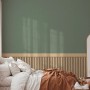 A.S. Creation Vliestapete Wallpanel in Braun-Schwarz im Schlafzimmer mit grüner Wand.