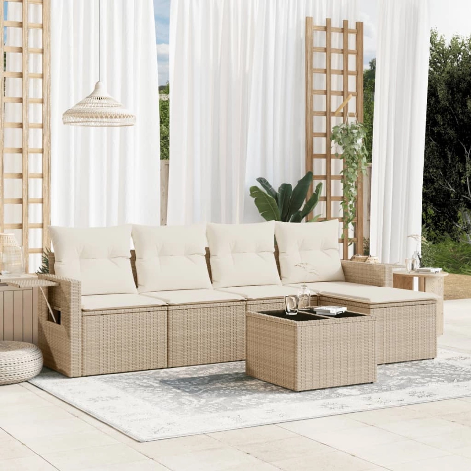 Beige 6-teilige Garten-Sofagarnitur aus Polyrattan mit Kissen. Gartenmöbel für Terrasse und Garten.