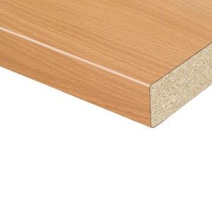 Kaindl Arbeitsplatte Buche, 60cm breit, Ansicht der Kante und Oberfläche in Holzoptik.