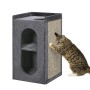Grauer PawHut Katzenturm mit Kratzbrett und Katze, 81 cm hoch.