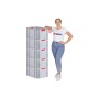 PROREGAL Spar Set: 5 graue Euroboxen mit roten Griffen und Deckel, gestapelt.