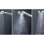 Duschsystem mit runder Edelstahl Regendusche und verschiedenen Strahlarten im Detail.