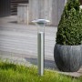 Moderne Lindby LED Solarleuchte Jolin aus Edelstahl, Alu, 66cm hoch für Garten & Terrasse.