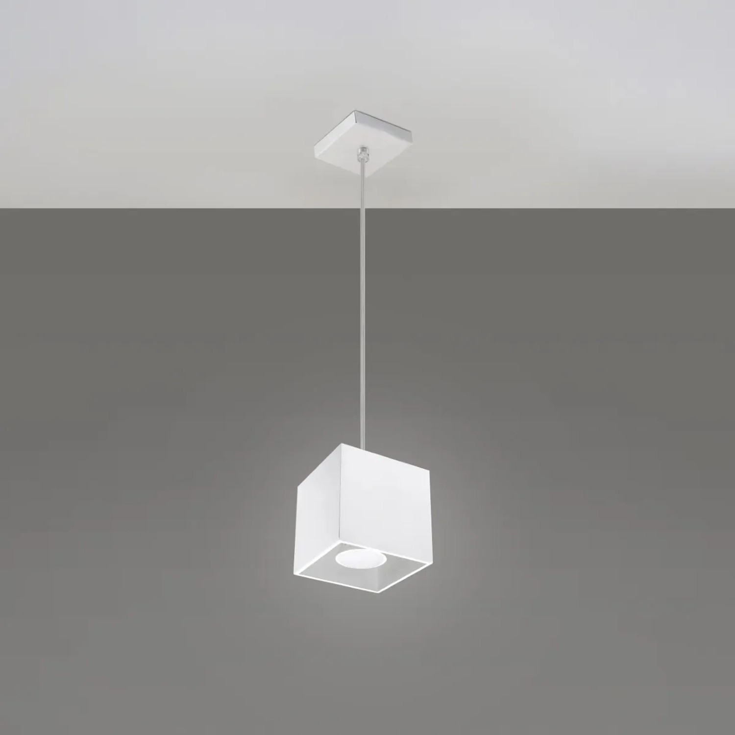 Weiße Sollux Lighting Hängeleuchte Quad 1. Quadratische Form, modernes Design für Lampen & Leuchten.