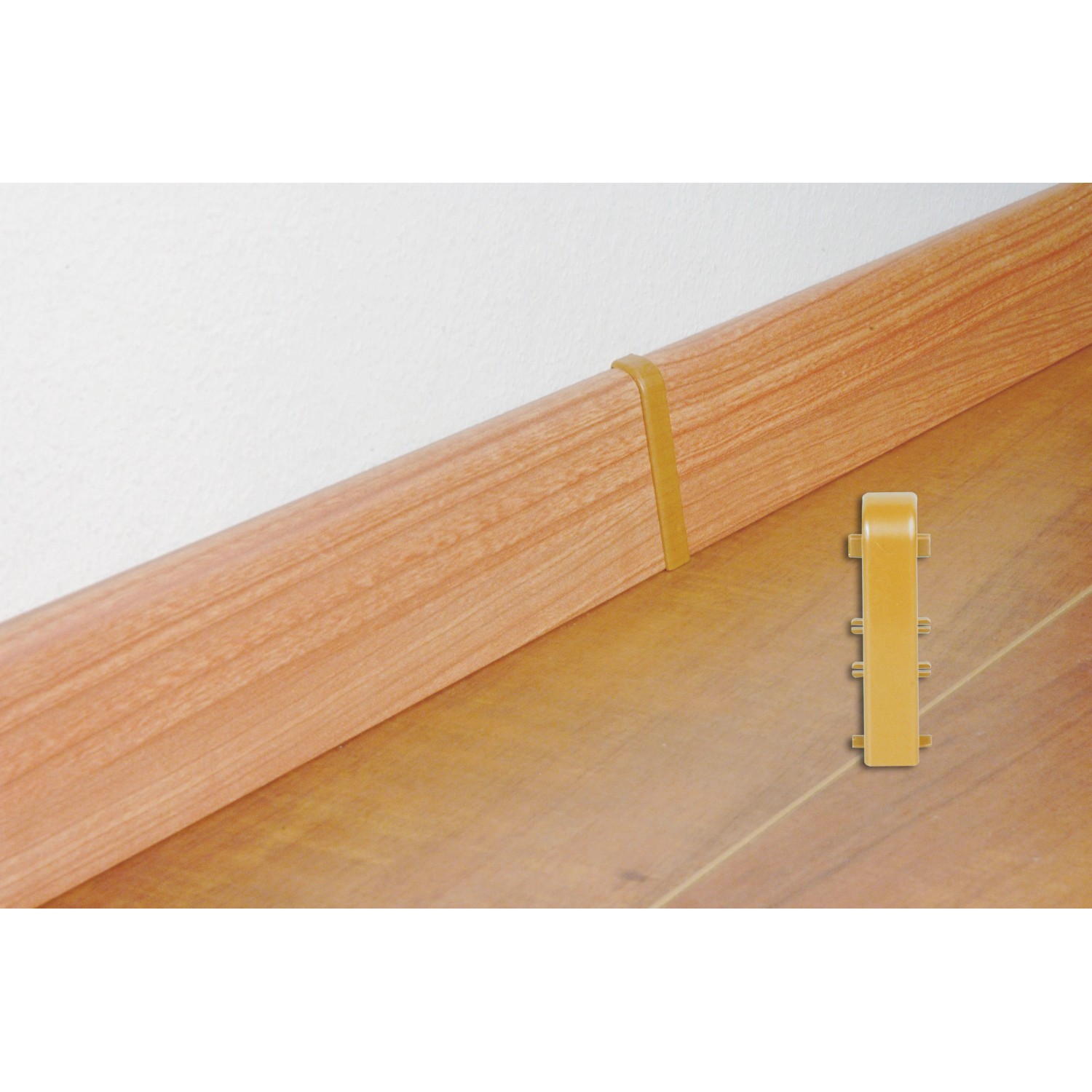 Living by Haro Zwischenstück Nordic Pine (2 Stk.) für Sockelleisten, zur einfachen Montage.