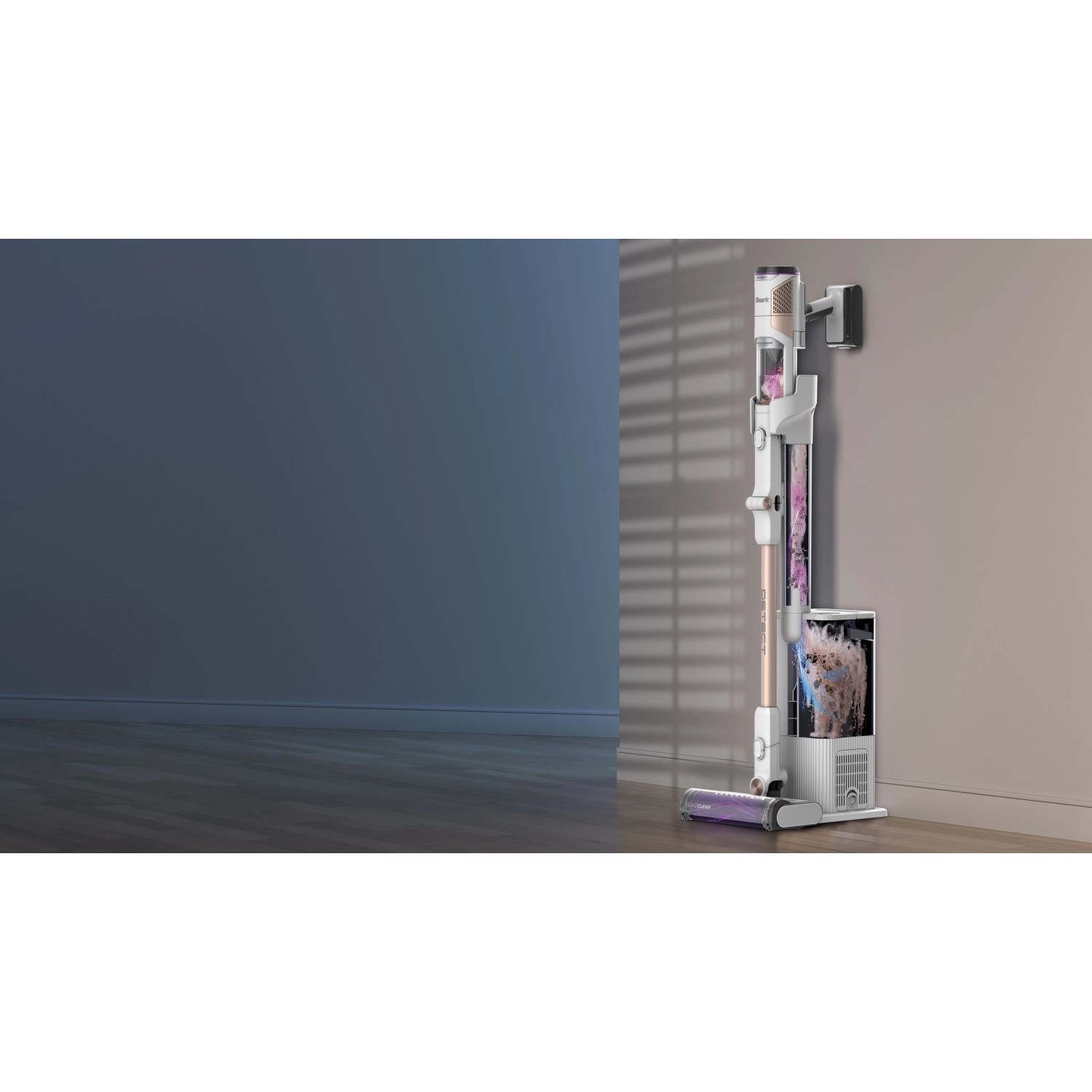 Shark Detect Clean & Empty Akku-Staubsauger mit automatischer Entleerungsstation an der Wand.