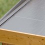Detailaufnahme des Flachdachs vom Karibu Holz-Gartenhaus Cuadrado Natur, unbehandelt.