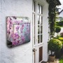 Edelstahl Briefkasten mit Lavendel Motiv und Zeitungsfach, montiert an einer weißen Wand.
