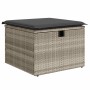 Hellgrauer vidaXL Gartenmöbel-Fußhocker aus Rattan mit dunklem Kissen und Stauraum.