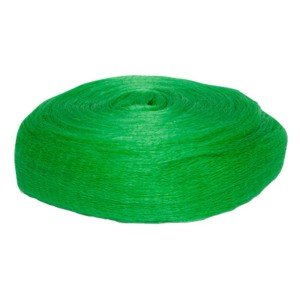 Grünes Windhager Vogelschutznetz Rational, 4x5m, aufgerollt.