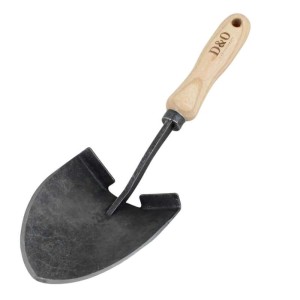 D&O Amerikanische Handschaufel mit Eschenholzgriff für Gartenarbeiten.