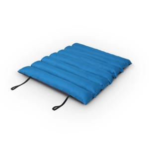 Blaue, wasserabweisende Bestlivings Hundematte (85x70cm) für Outdoor, atmungsaktiv und komfortabel.