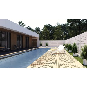 Graues Sichtschutzzaunelement Faro (180x90cm) neben Pool und Terrasse.