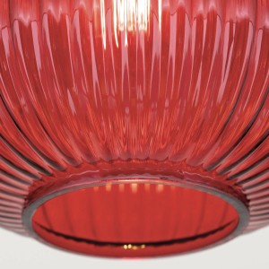 Rote Orion Deckenleuchte Carneval mit Rillenschirm, Ø 20 cm. Lampe für Wohnraum & Flur.