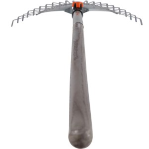 Gardena Combisystem-Fächerbesen zum Zusammenfegen von Laub und Gartenabfällen.