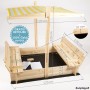 Holz Sandkasten mit Dach und Bänken Sunplaya3 von needs&wants. Kindersandkasten mit gelb-weiß gestreifter Plane.