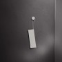 Keuco Duschabzieher Weiß mit Wandhalterung. Silikon-Abzieher für Dusche, minimalistisches Design.