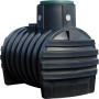 Schwarze 4rain Retentionszisterne Mono Plus 3000 l für Regenwassernutzung und -rückhaltung.