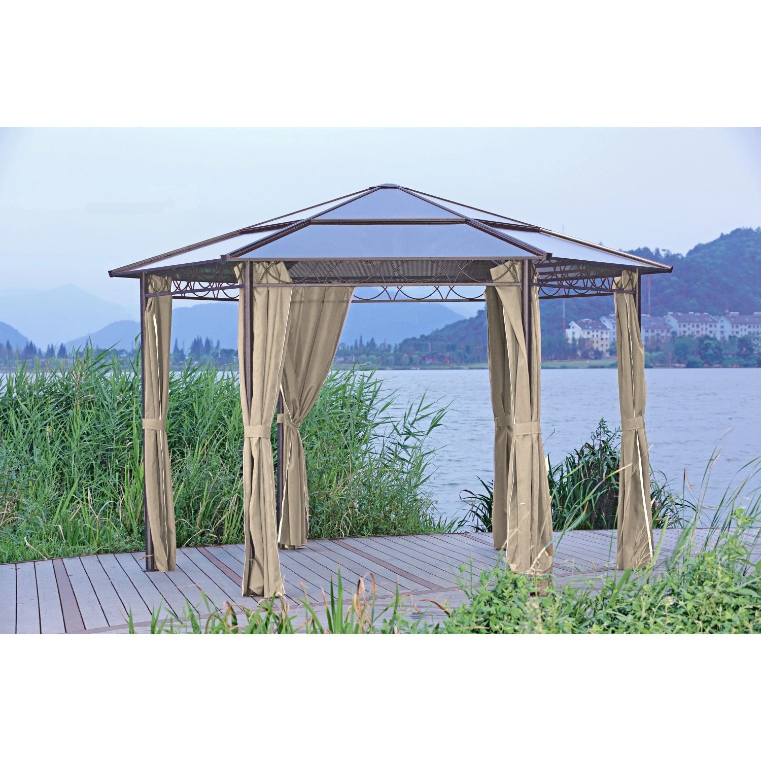 Pavillon Salmon 270 x395 cm x 340 cm