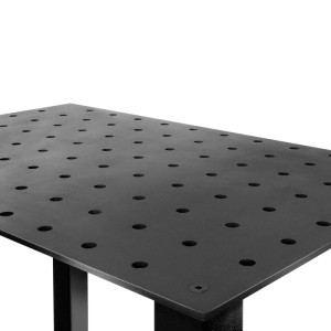 STAHLWERK Schweißtisch DIY-Bausatz mit Lochraster, 12 mm Stahlplatte, ideal für Schweißarbeiten.