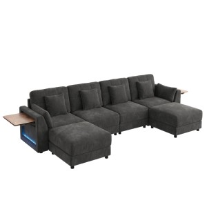 Graues Merax Ecksofa in U-Form aus Chenille mit integrierten Holztischen und LED-Beleuchtung.