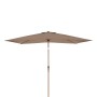 Rechteckiger, greige Doppler Kurbelschirm Life Wood 300x200 cm mit Holzoptik für Balkon und Terrasse.