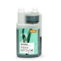 Stihl Zweitaktmotorenöl HP Super 1L Dosierflasche für Kettensägen. Graue Flasche mit orange-grünem Etikett.