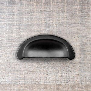 Emuca Möbelgriff Alberic L77 mm 64 mm AChsenabstand Zamak Schwarz Lackiert